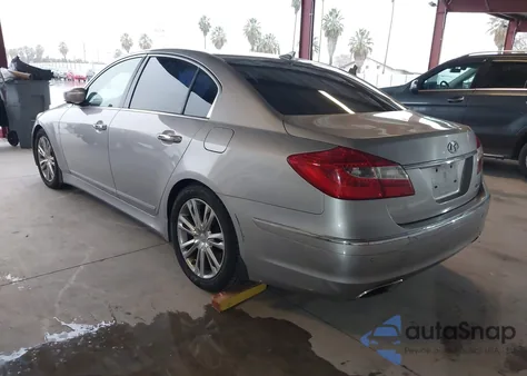 2013 Hyundai Genesis 3.8 z USA, uszkodzony, nr VIN KMHGC4DD5DU224997